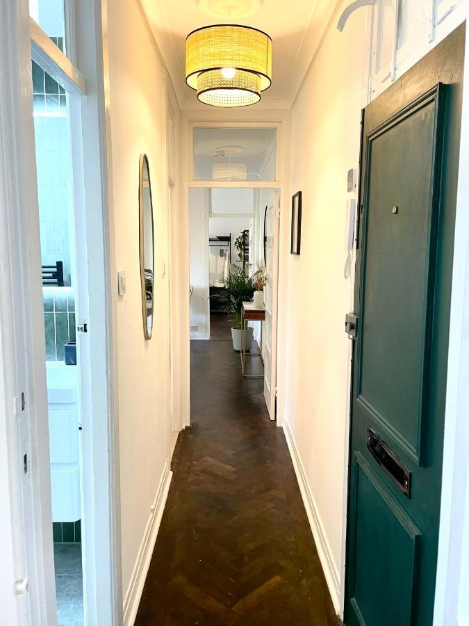 Newly Refurbished 2 Bedroom Apartment In South Лондон Екстер'єр фото