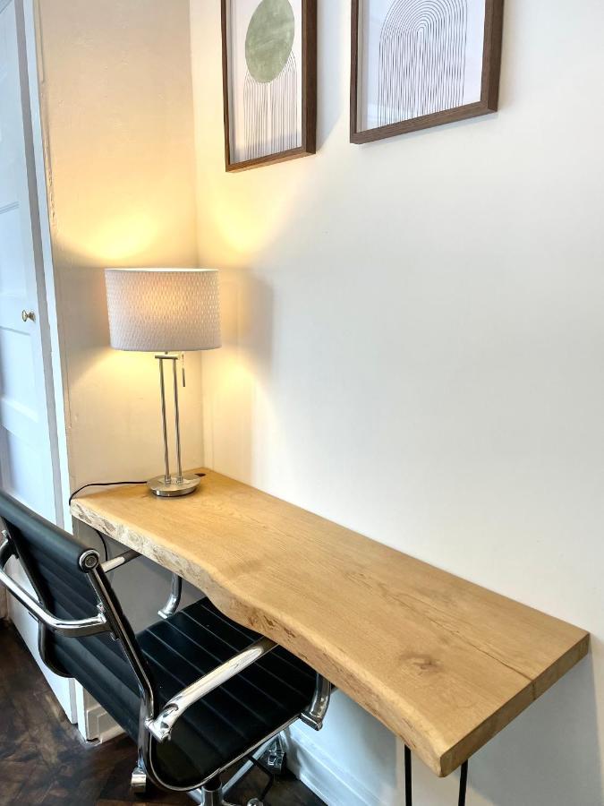 Newly Refurbished 2 Bedroom Apartment In South Лондон Екстер'єр фото